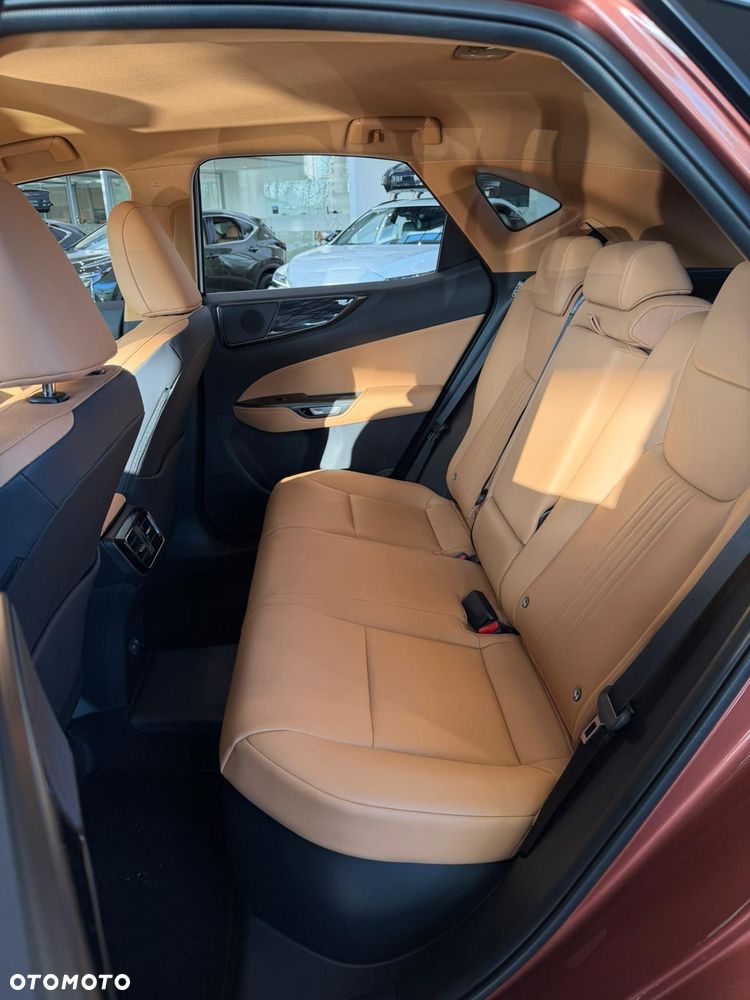 Lexus NX 450h+ Prestige AWD - 15