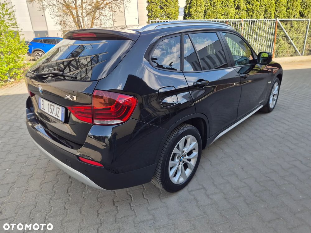 BMW X1 sDrive18d xLine - 4