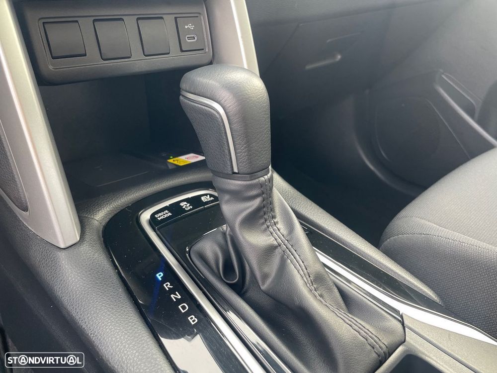 Toyota Corolla Cross 1.8 Hybrid Exclusive - 28