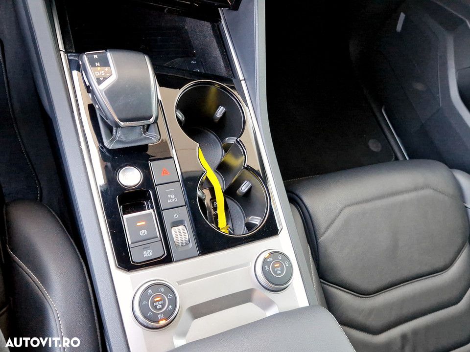 Volkswagen Touareg V6 TDI R-Style - 18