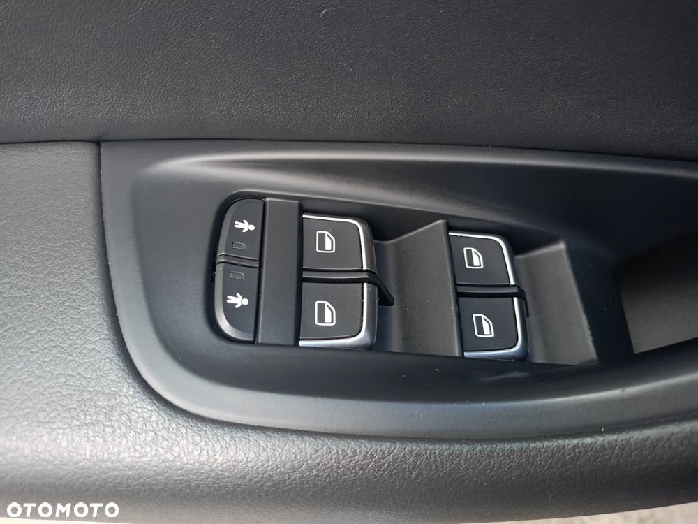 Audi A6 Avant 2.0 TDI DPF multitronic - 17