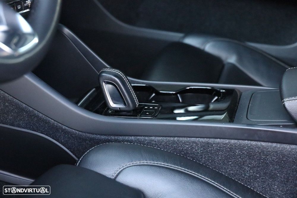 Volvo XC 40 Recharge Twin Pro - 17