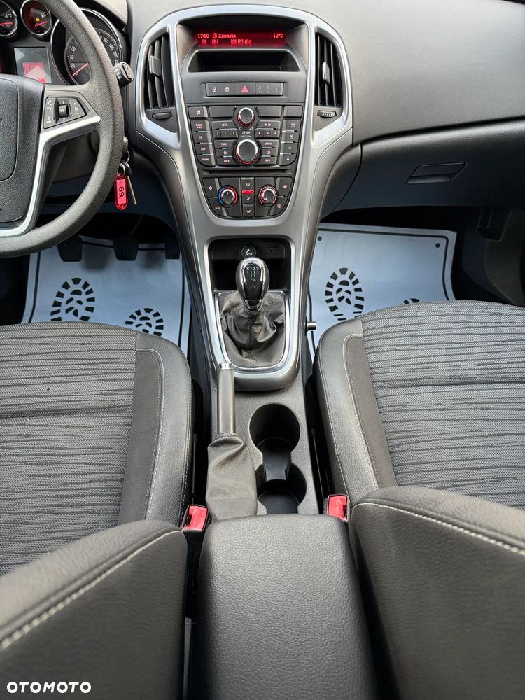 Opel Astra - 6