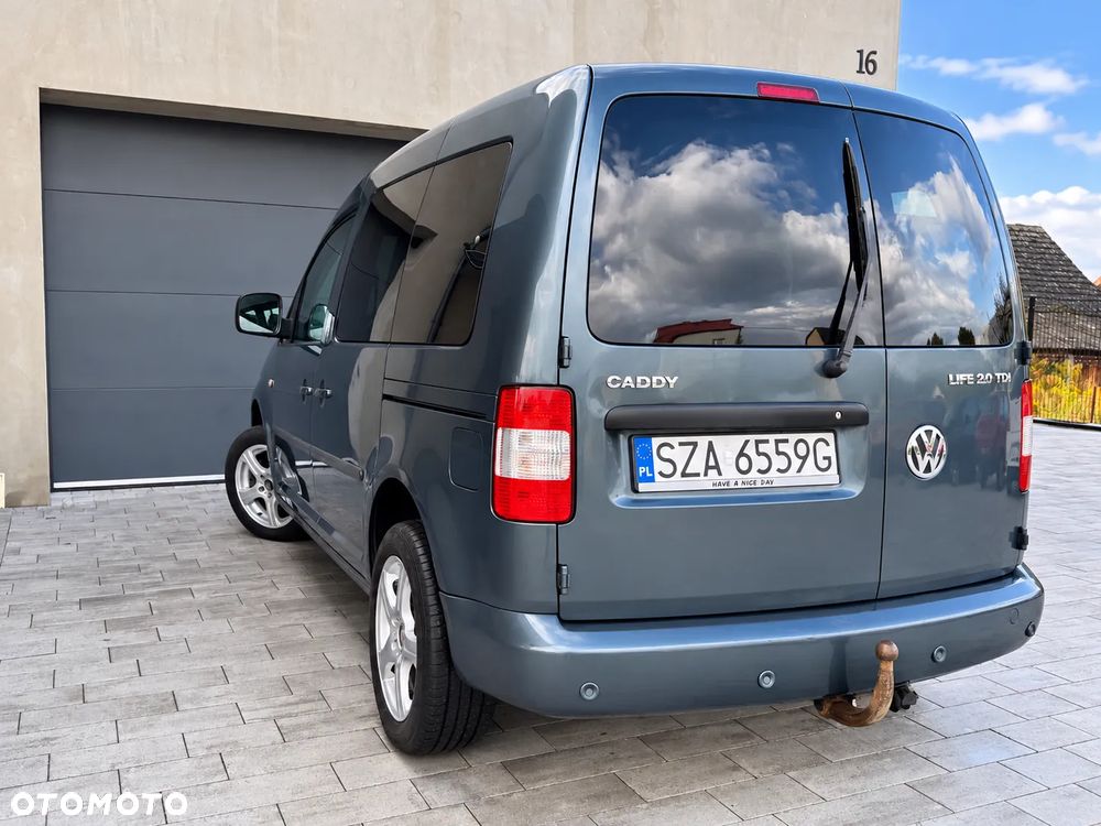Volkswagen Caddy - 10