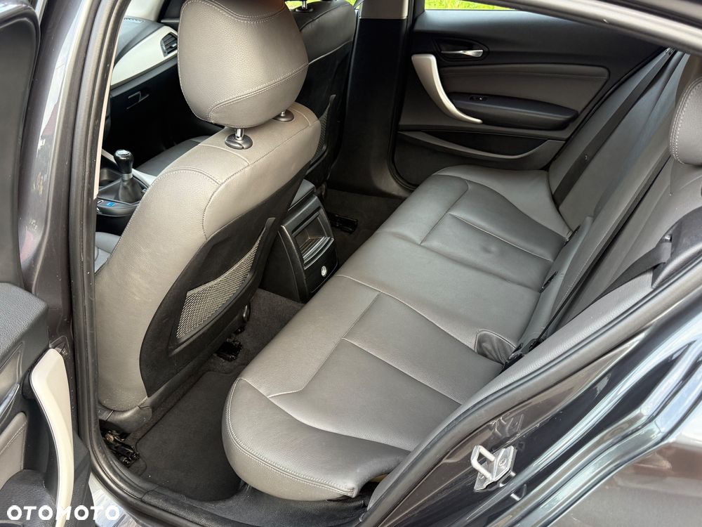 BMW Seria 1 - 16