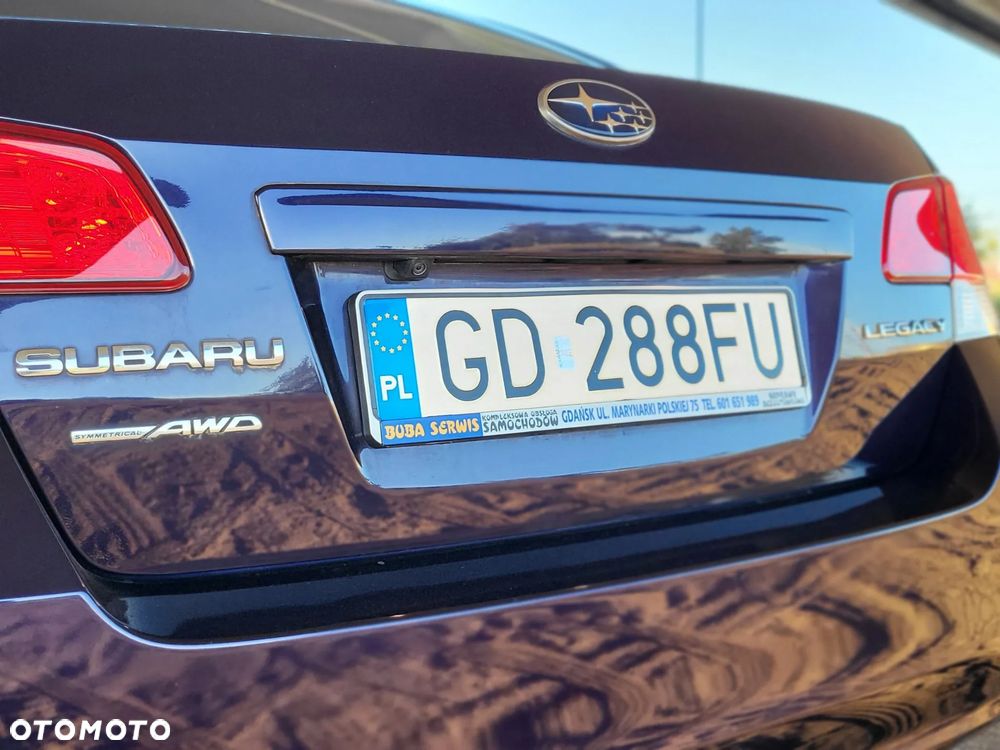 Subaru Legacy 2.0i Comfort Navi - 32