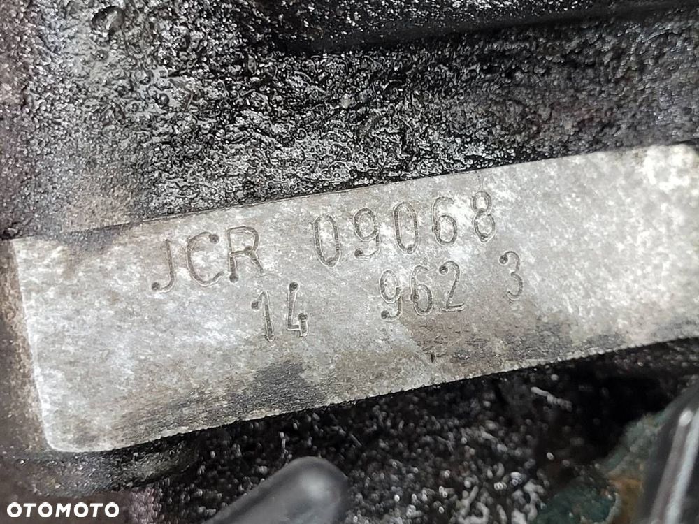 SKRZYNIA BIEGÓW MANUALNA JCR VW GOLF V 1.9 TDI 105 - 9