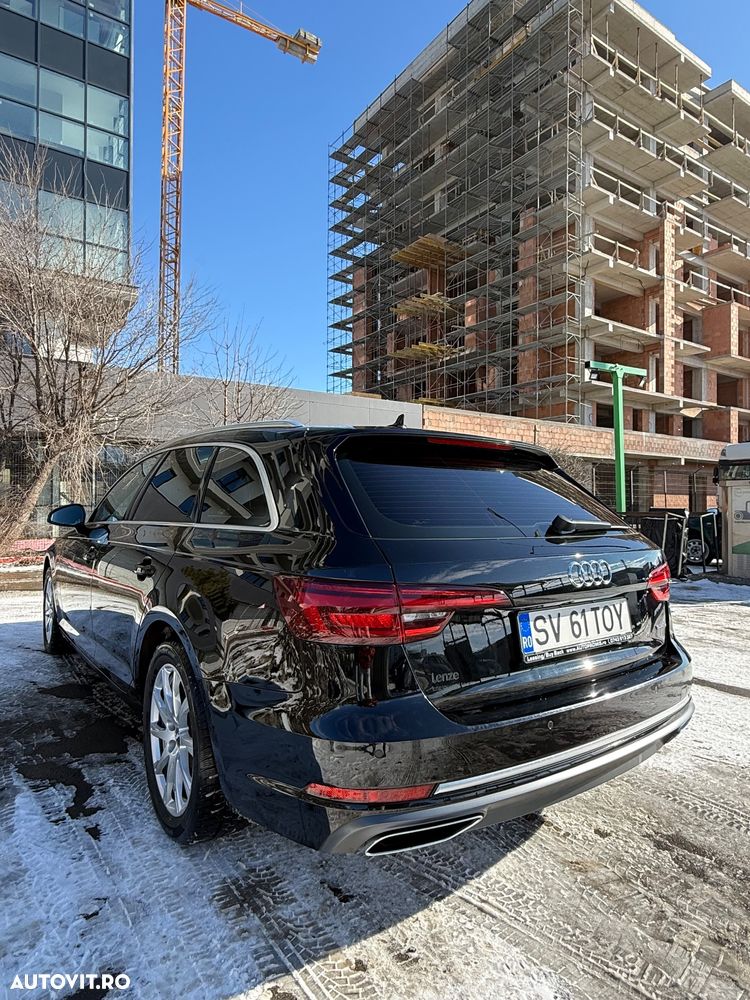 Audi A4 2.0 40 TDI quattro S tronic Advanced - 2