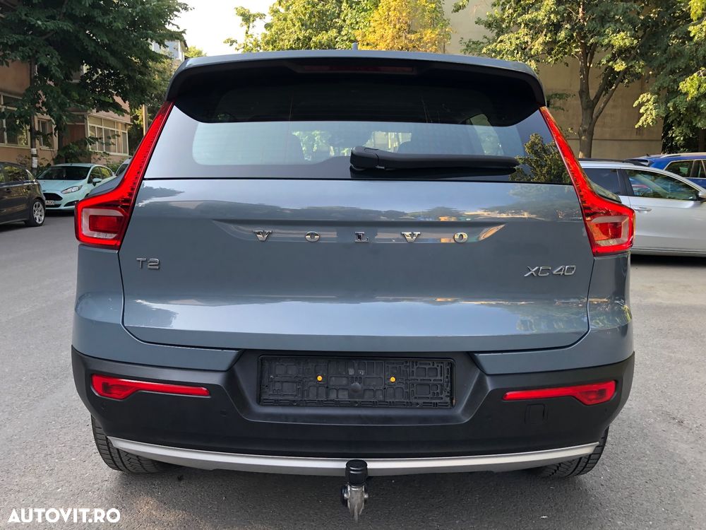 Volvo XC 40 - 32