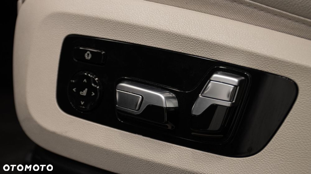 BMW X5 xDrive30d mHEV - 16