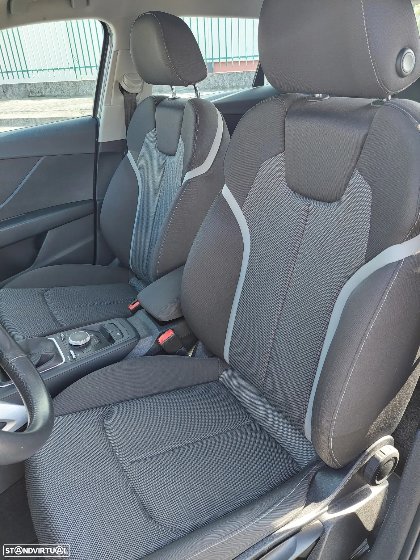Audi Q2 1.0 TFSI Sport - 10