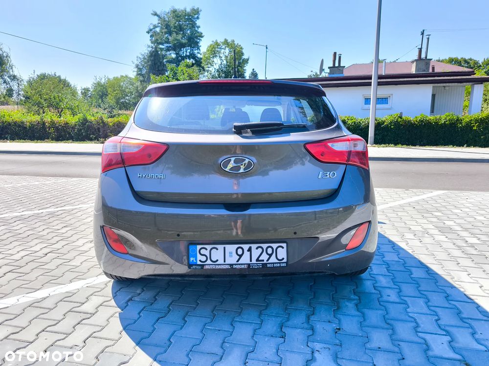 Hyundai i30 1.4 Classic + - 4