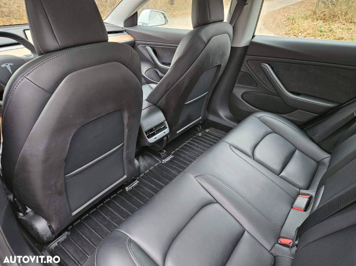 Tesla Model 3 Langstreckenbatterie Allradantrieb Dual Motor - 10
