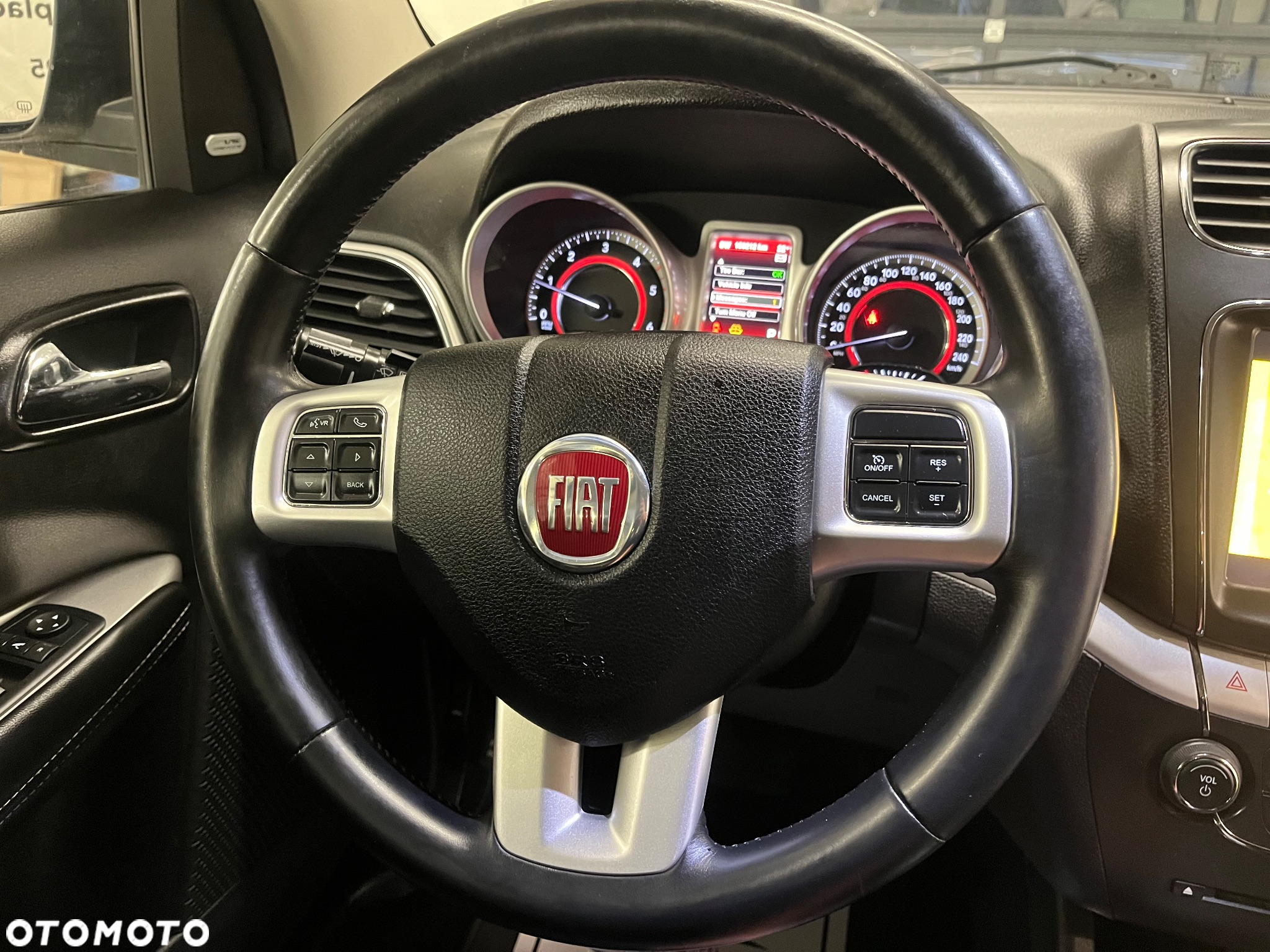 Fiat Freemont 2.0 Multijet Cross AWD - 22