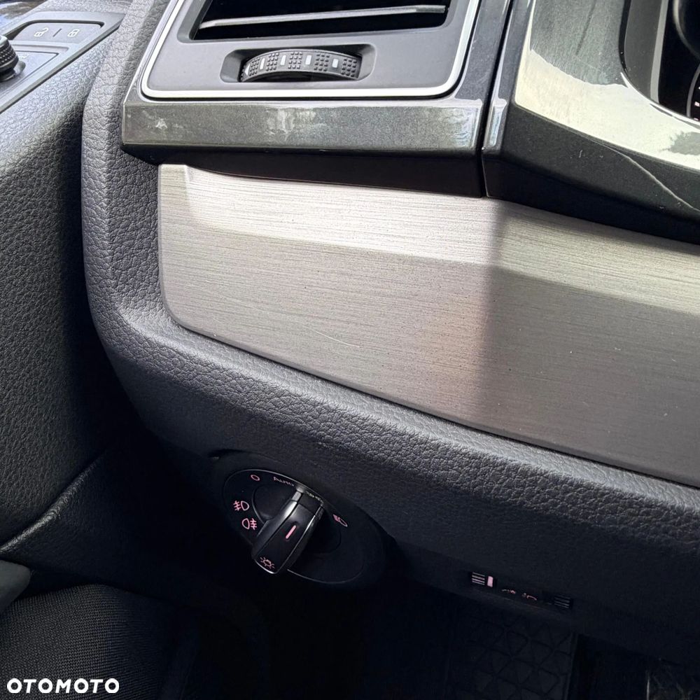 Volkswagen Multivan 2.0 TDI L1 Comfortline - 20