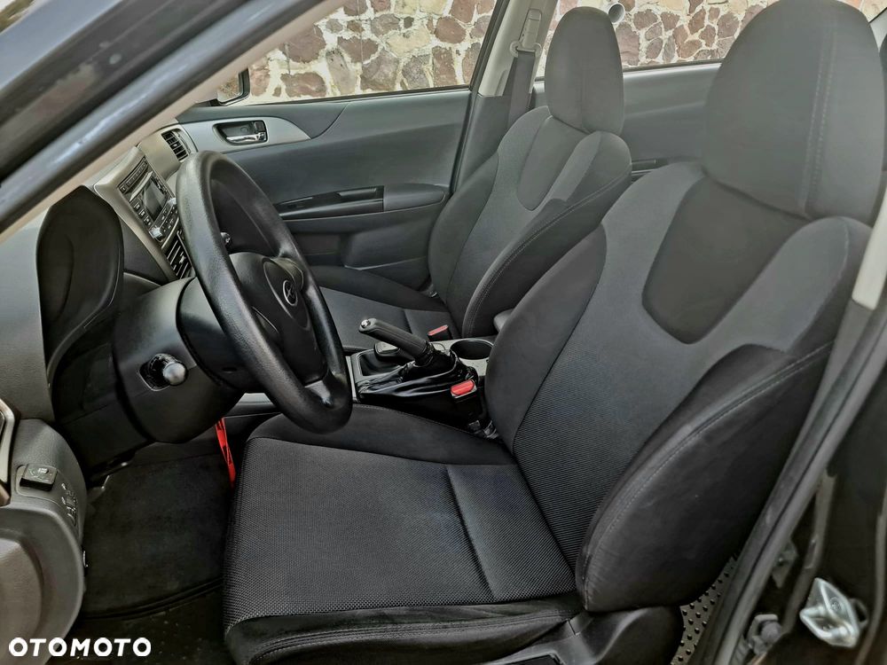 Subaru Impreza 2.0 RS - 31