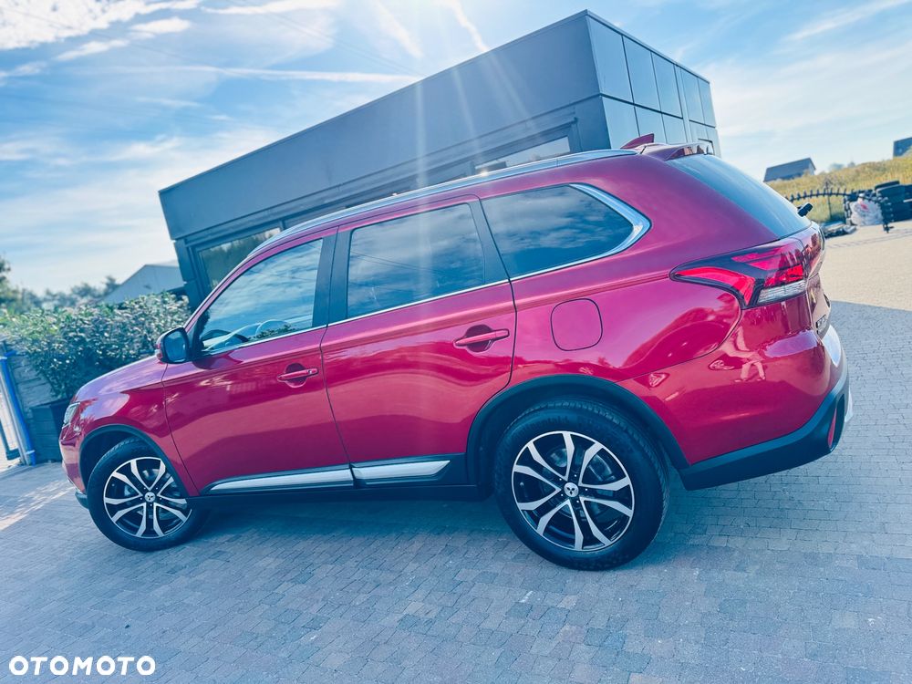 Mitsubishi Outlander 2.0 2WD Diamant Edition - 36