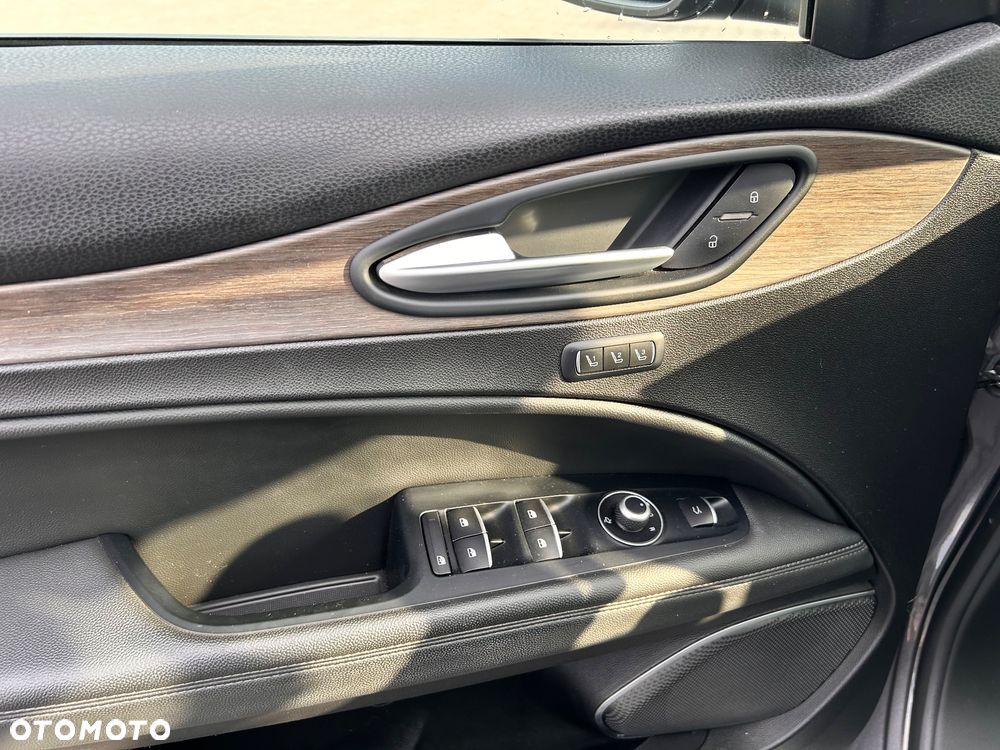 Alfa Romeo Stelvio 2.0 Turbo First Edition Q4 - 10