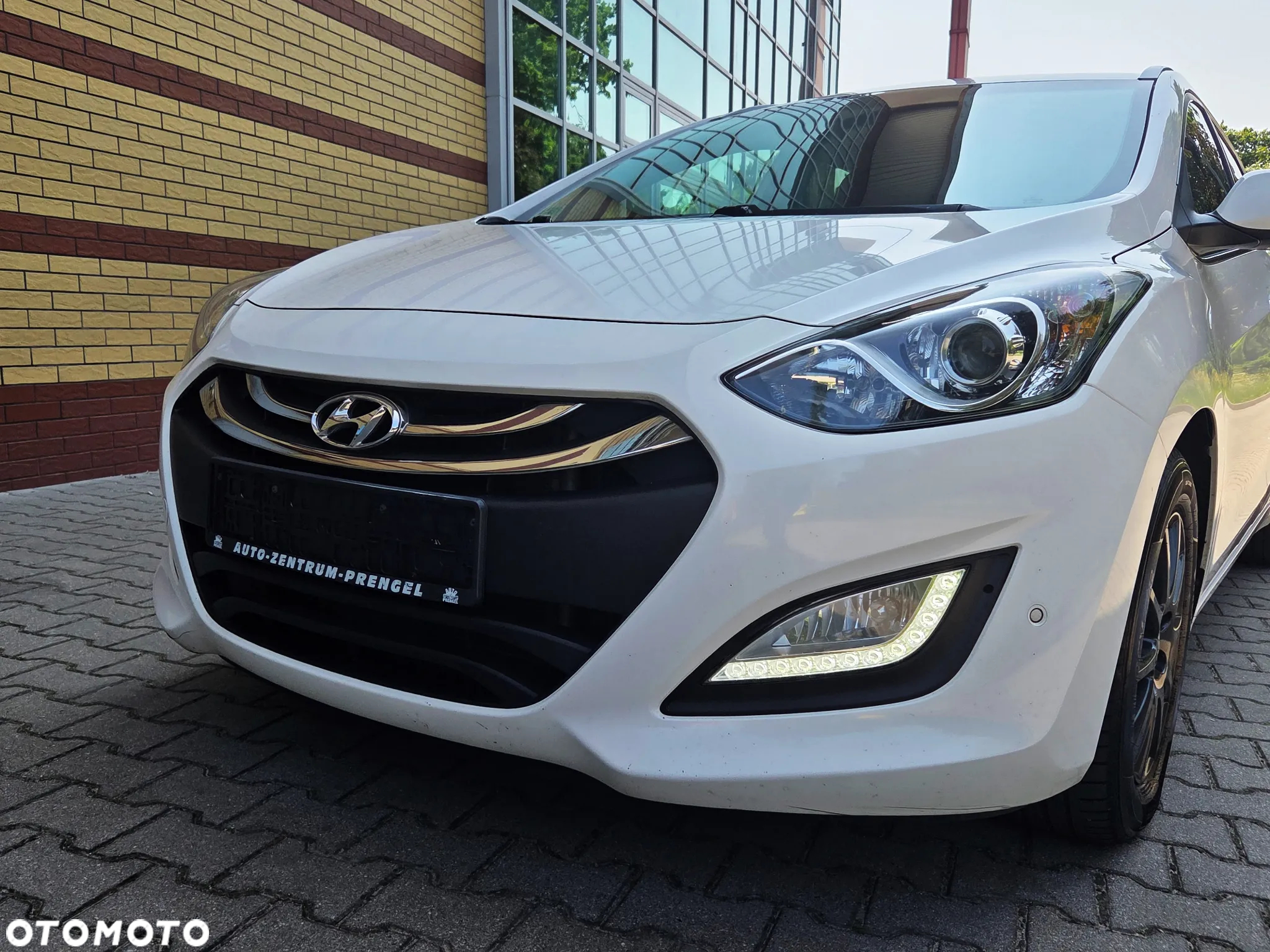 Hyundai i30 1.6 CRDi Comfort - 18