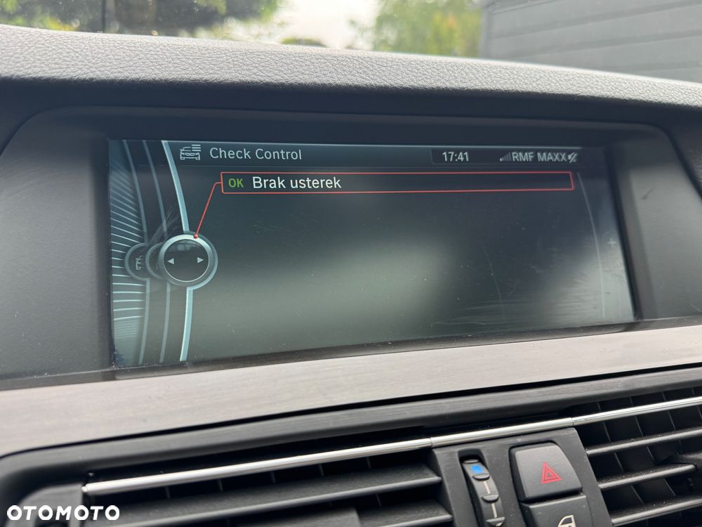 BMW Seria 5 520d - 19