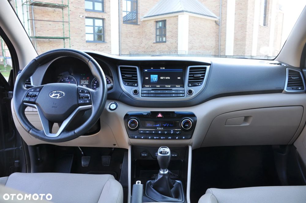 Hyundai Tucson 2.0 CRDI 2WD Style - 39