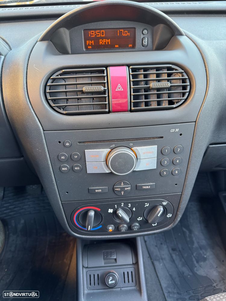 Opel Corsa 1.3 CDTi Silver Plus - 20