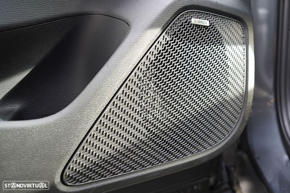 Mitsubishi Outlander 2.4 PHEV Intense - 18