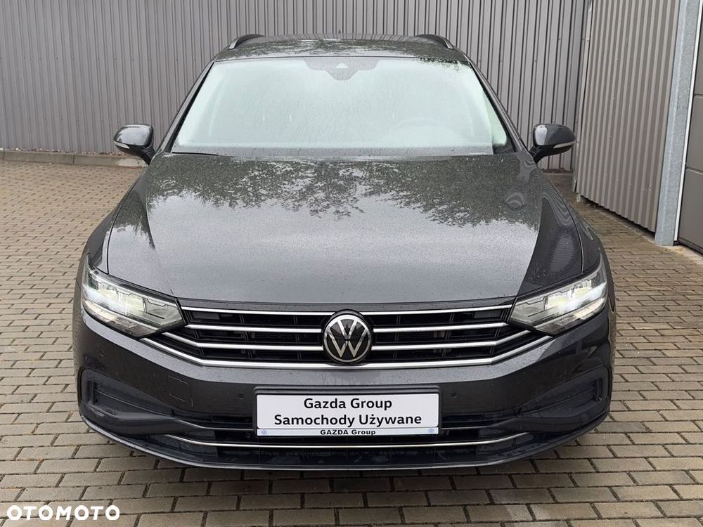 Volkswagen Passat - 5