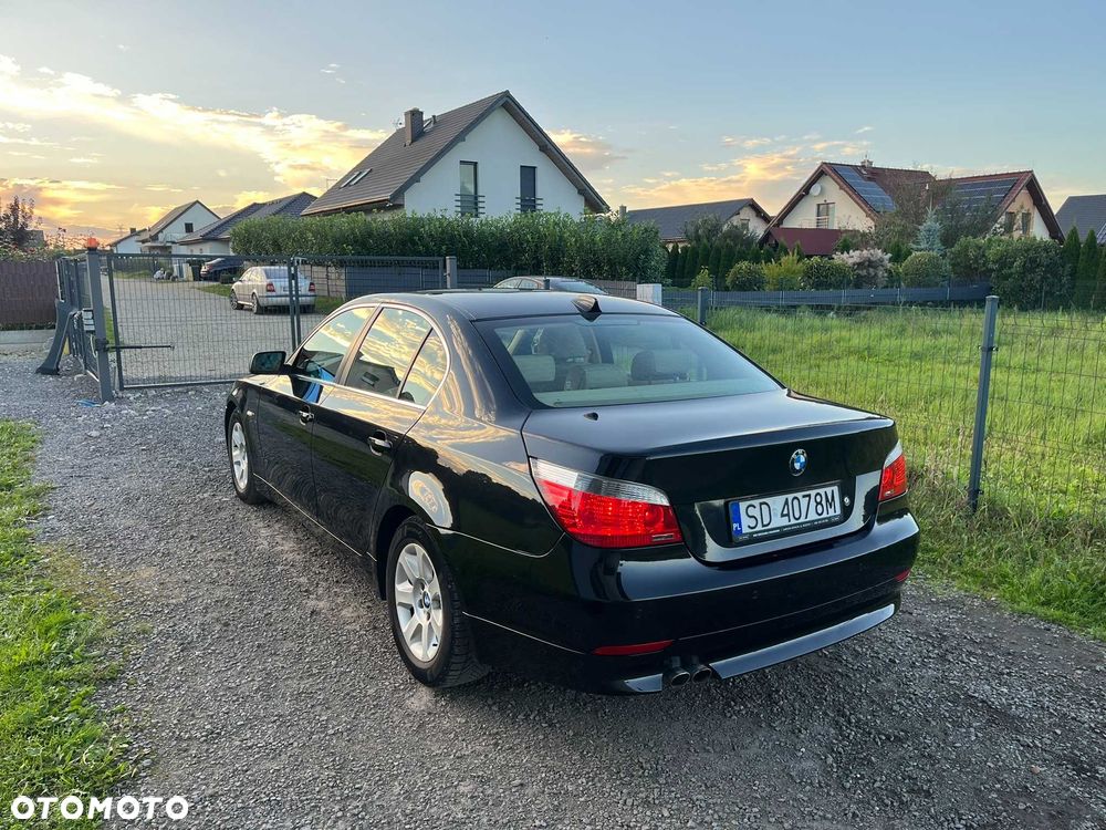 BMW Seria 5 2006 photo 4