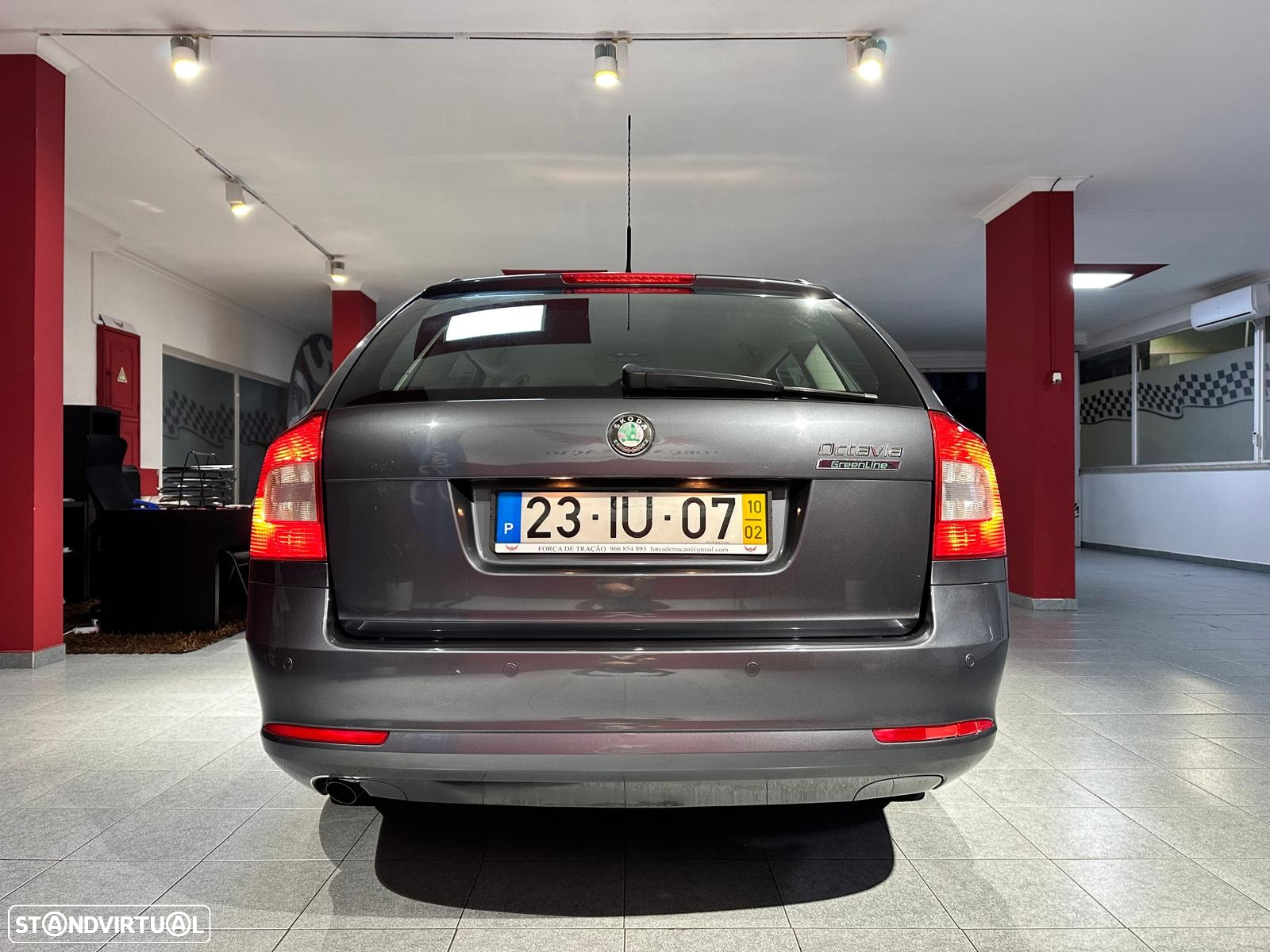 Skoda Octavia Break 1.6 TDi Greenline Conforto - 5
