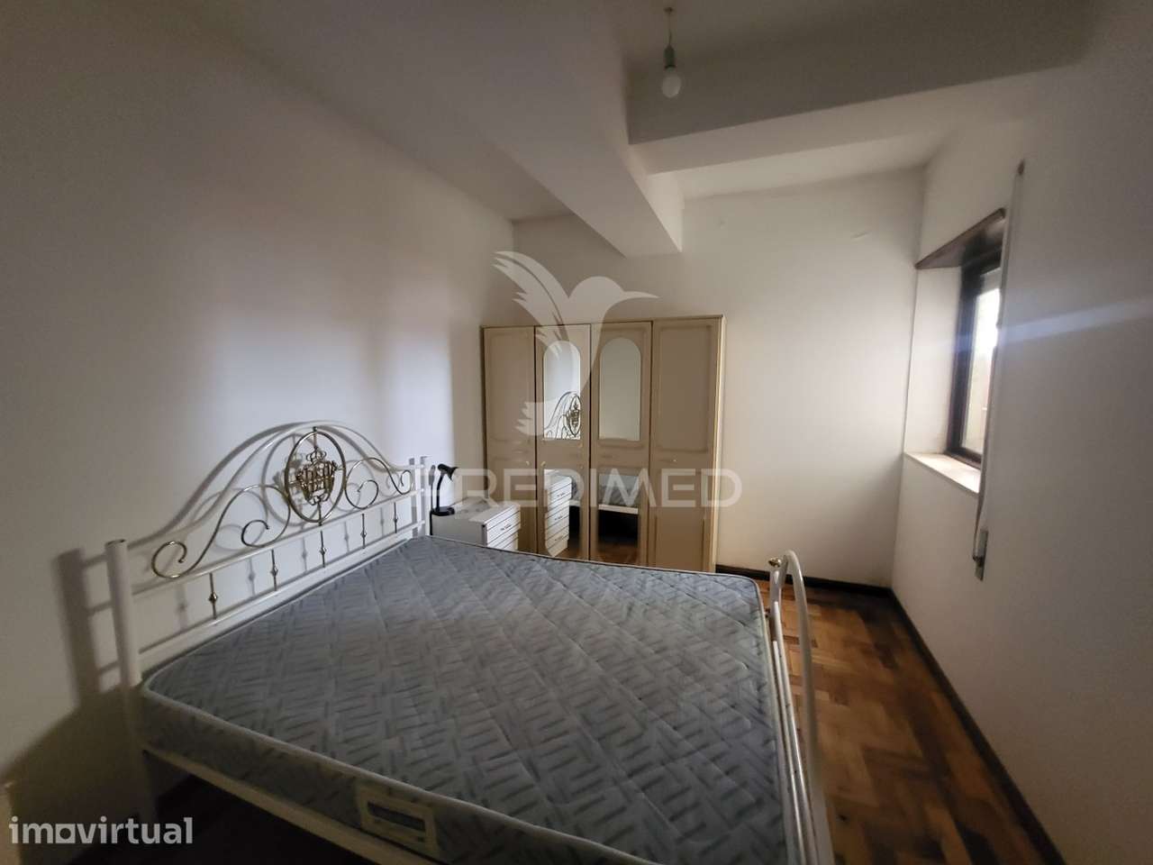 Apartamento T3 no centro de Macedo de Cavaleiros - Grande imagem: 3/13
