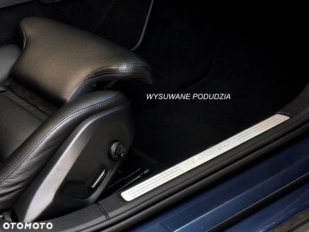 Volvo V60 T8 AWD Twin Engine Geartronic Inscription - 15