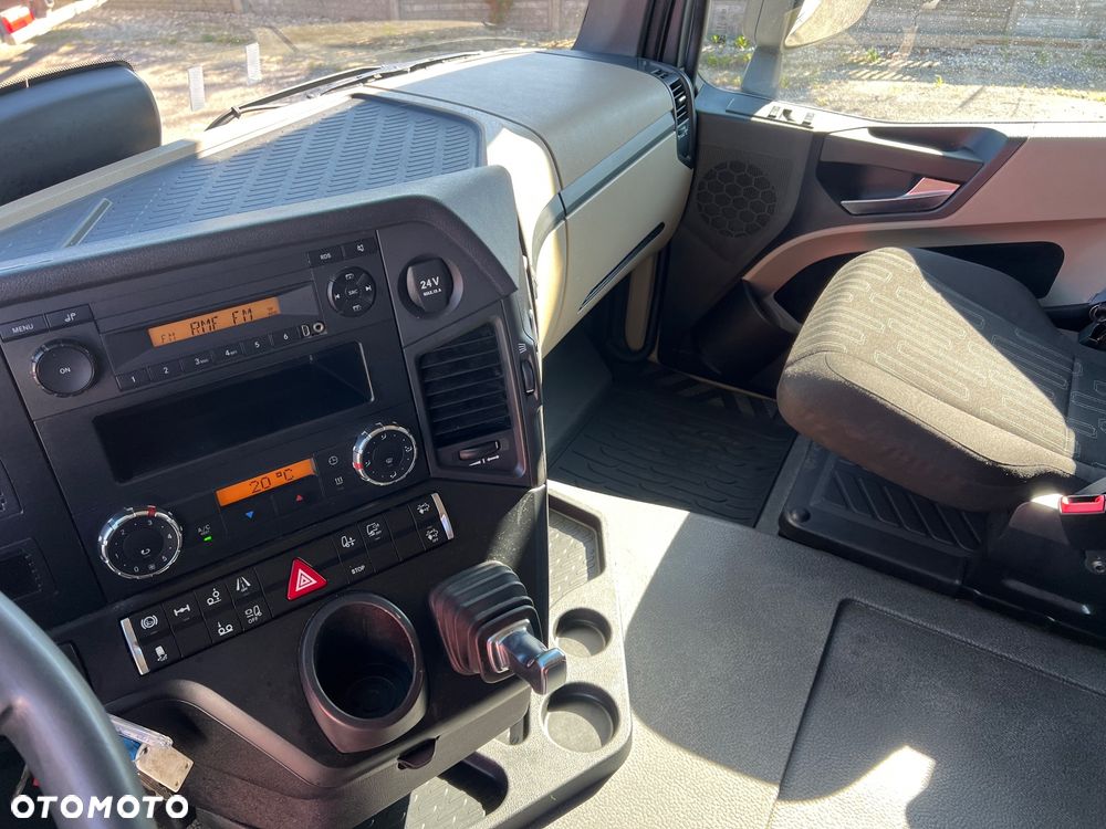 Mercedes-Benz ACTROS MP4 2545 - 27