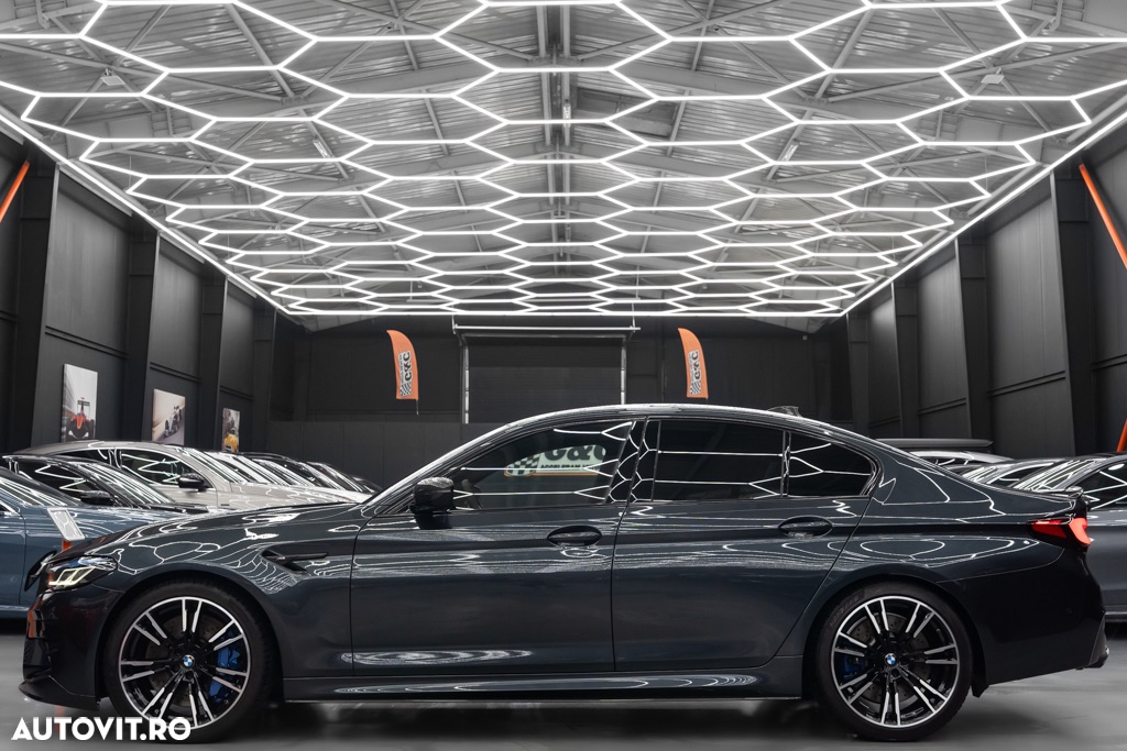 BMW M5 AT - 29