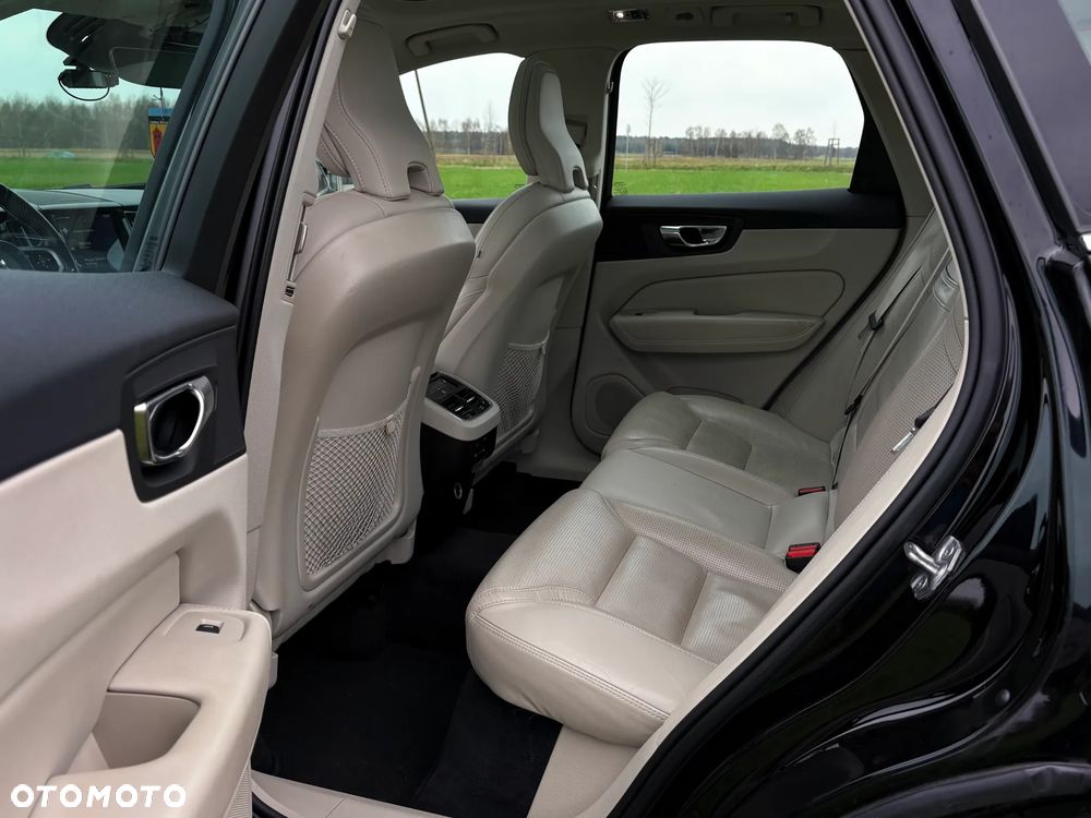 Volvo XC 60 D4 Geartronic Inscription - 10