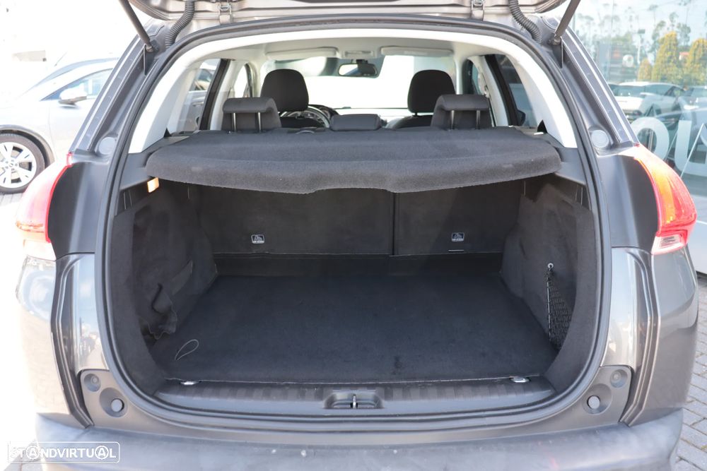 Peugeot 2008 1.2 PureTech Style - 28