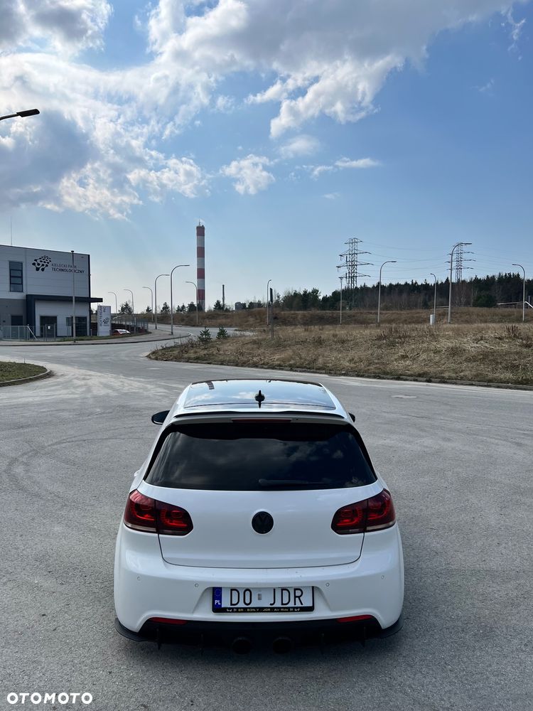 Volkswagen Golf - 5
