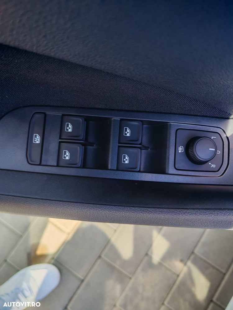 Skoda Kamiq 1.0 TSI Essence - 15