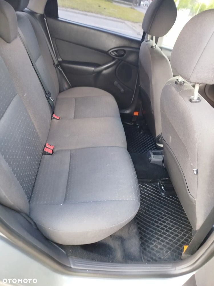 Ford Focus - 7