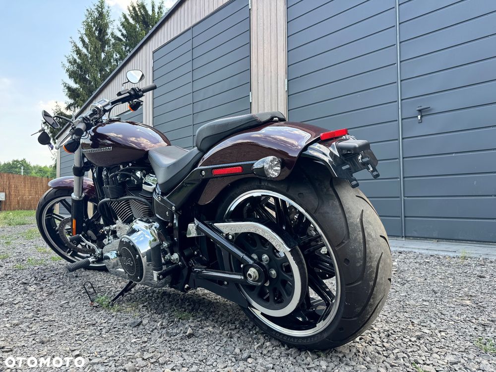 Harley-Davidson FXSB Breakout - 9