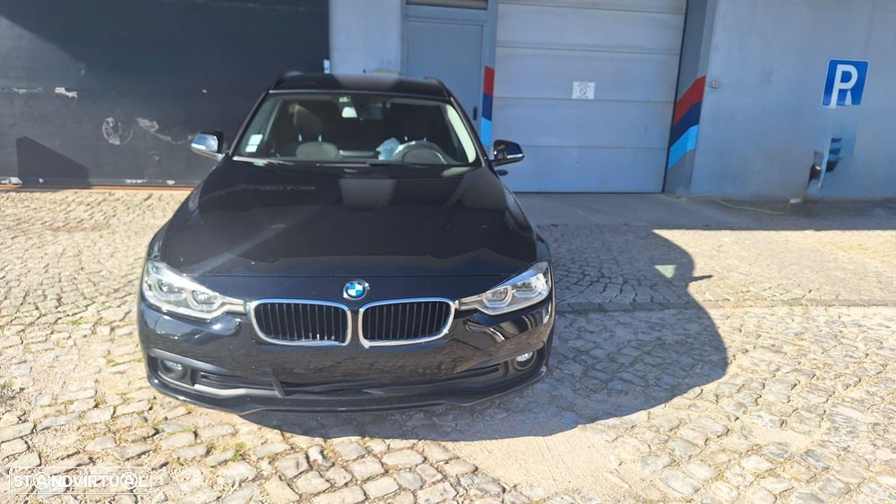BMW 318 d Auto - 3