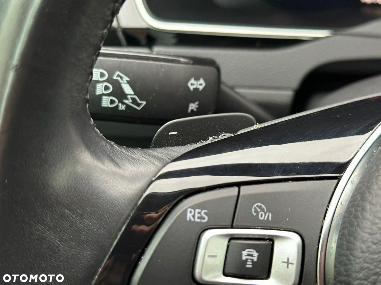 Volkswagen Arteon 2.0 TDI SCR DSG Elegance - 28