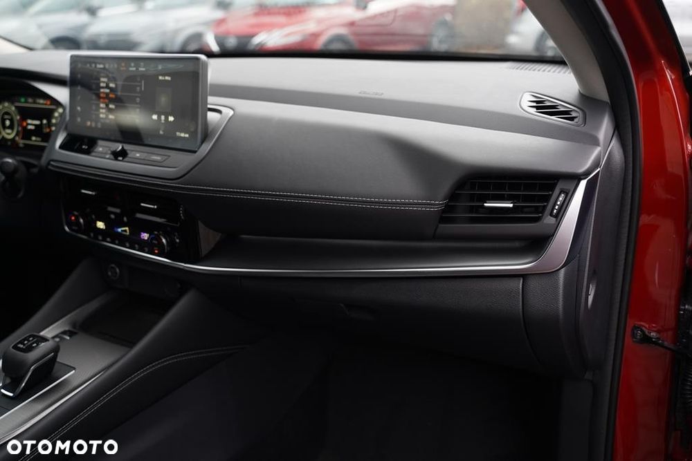 Nissan Qashqai 1.3 DIG-T MHEV N-Connecta Xtronic - 23