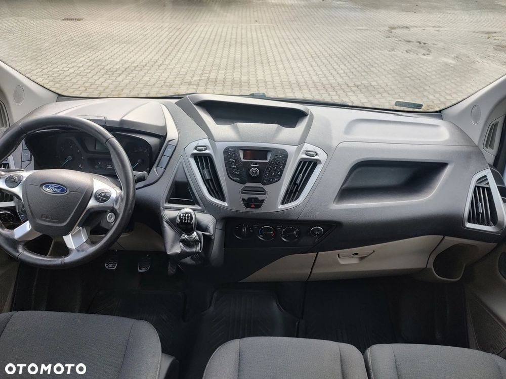 Ford Transit Custom 310 L2H1 Limited - 11