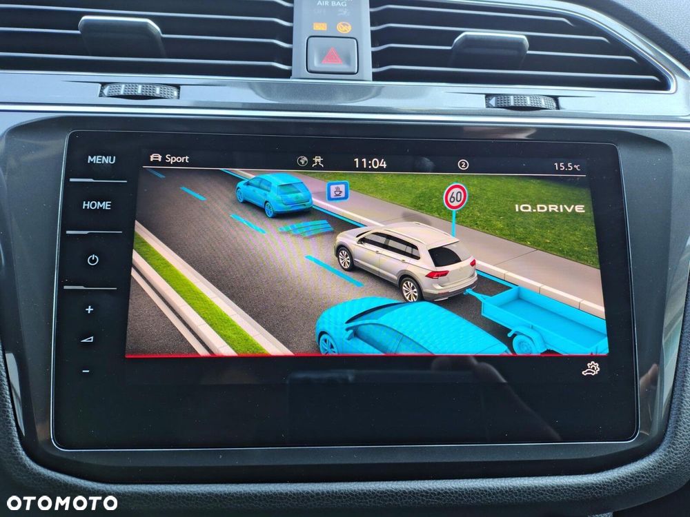 Volkswagen Tiguan 2.0 TSI 4Mot Elegance DSG - 23