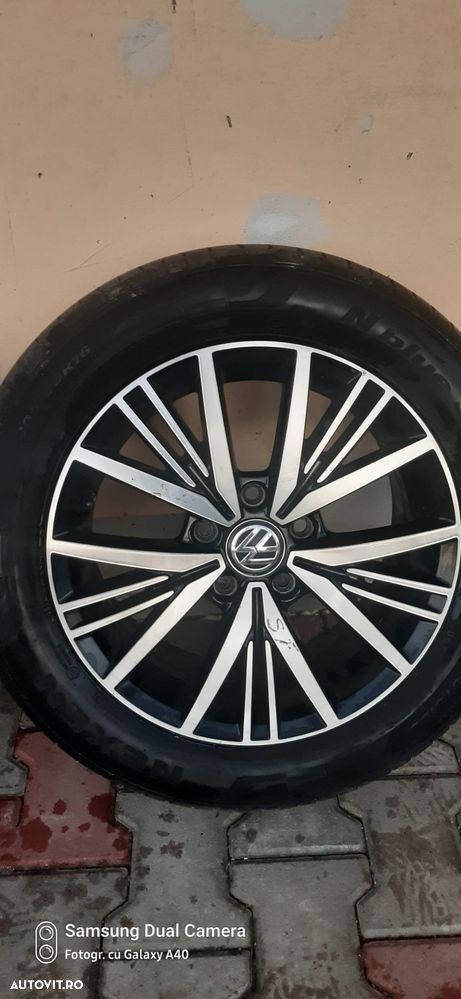 Volkswagen Passat - 19