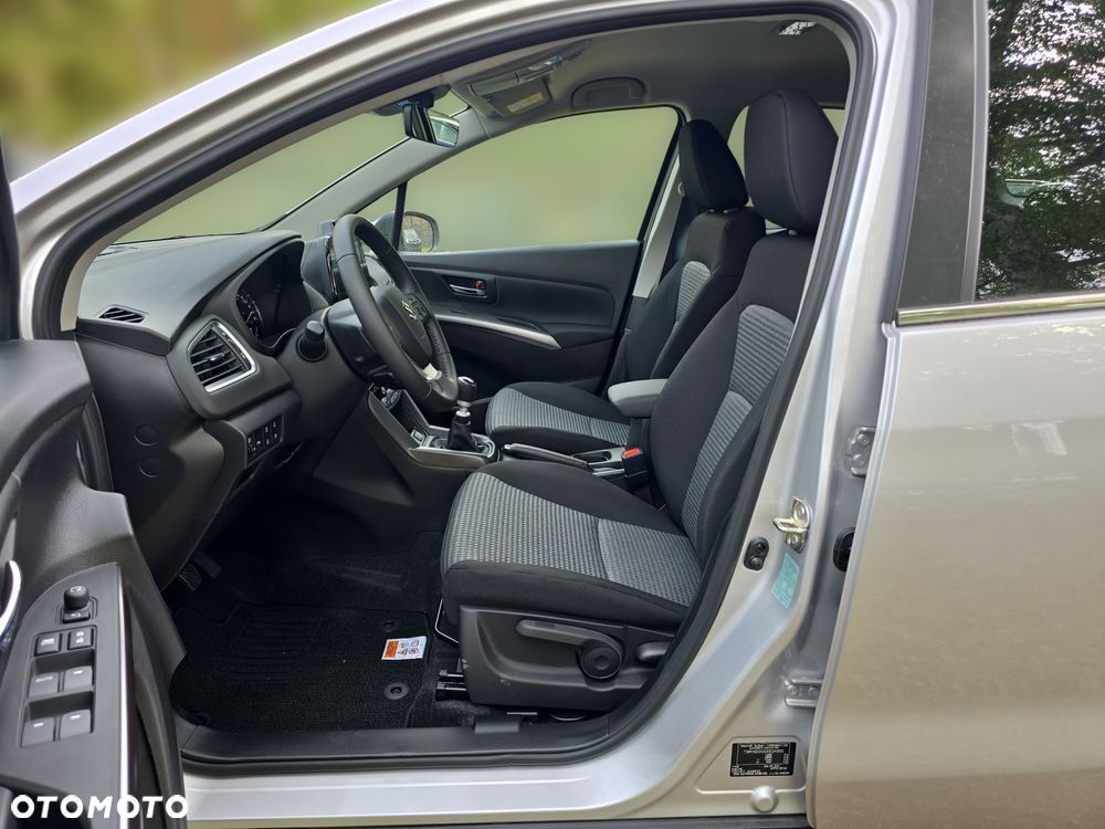 Suzuki S-Cross 1.4 BoosterJet mHEV Premium Plus SP - 14