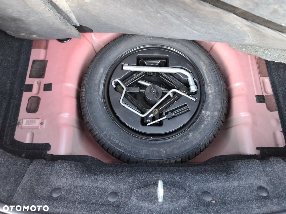 Ford KA 1.2 Start-Stopp-System Champions Edition - 14