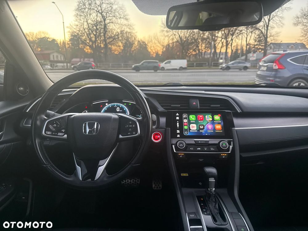 Honda Civic 1.5 T Executive CVT - 29