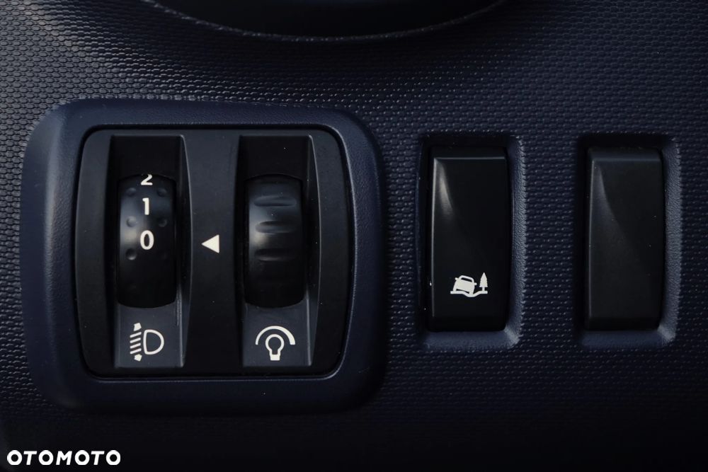 Opel Vivaro 3-osobowy L1H1 bardzo ładny - 18